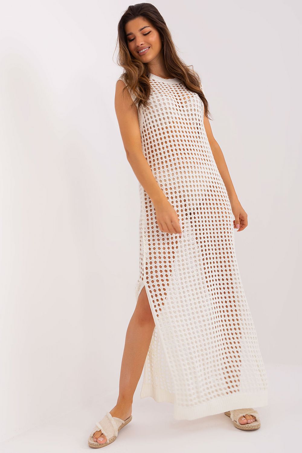 Robe de plage model 182260 Badu