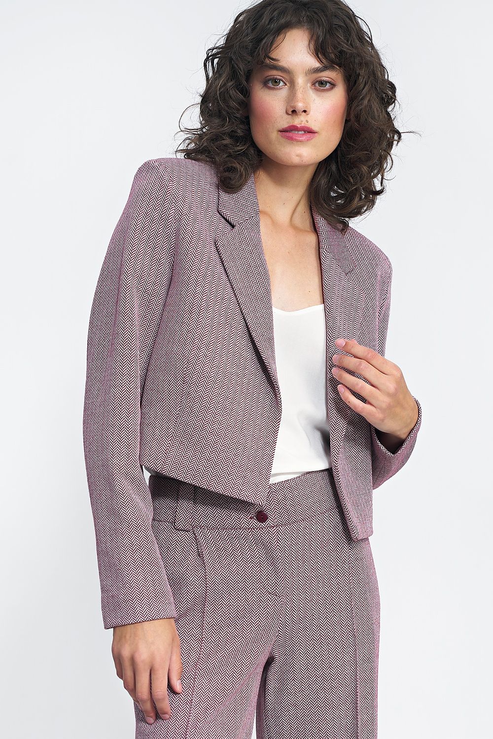 Blazer femme model 184594 Nife