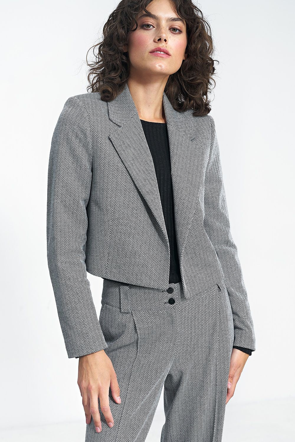 Blazer femme model 184595 Nife