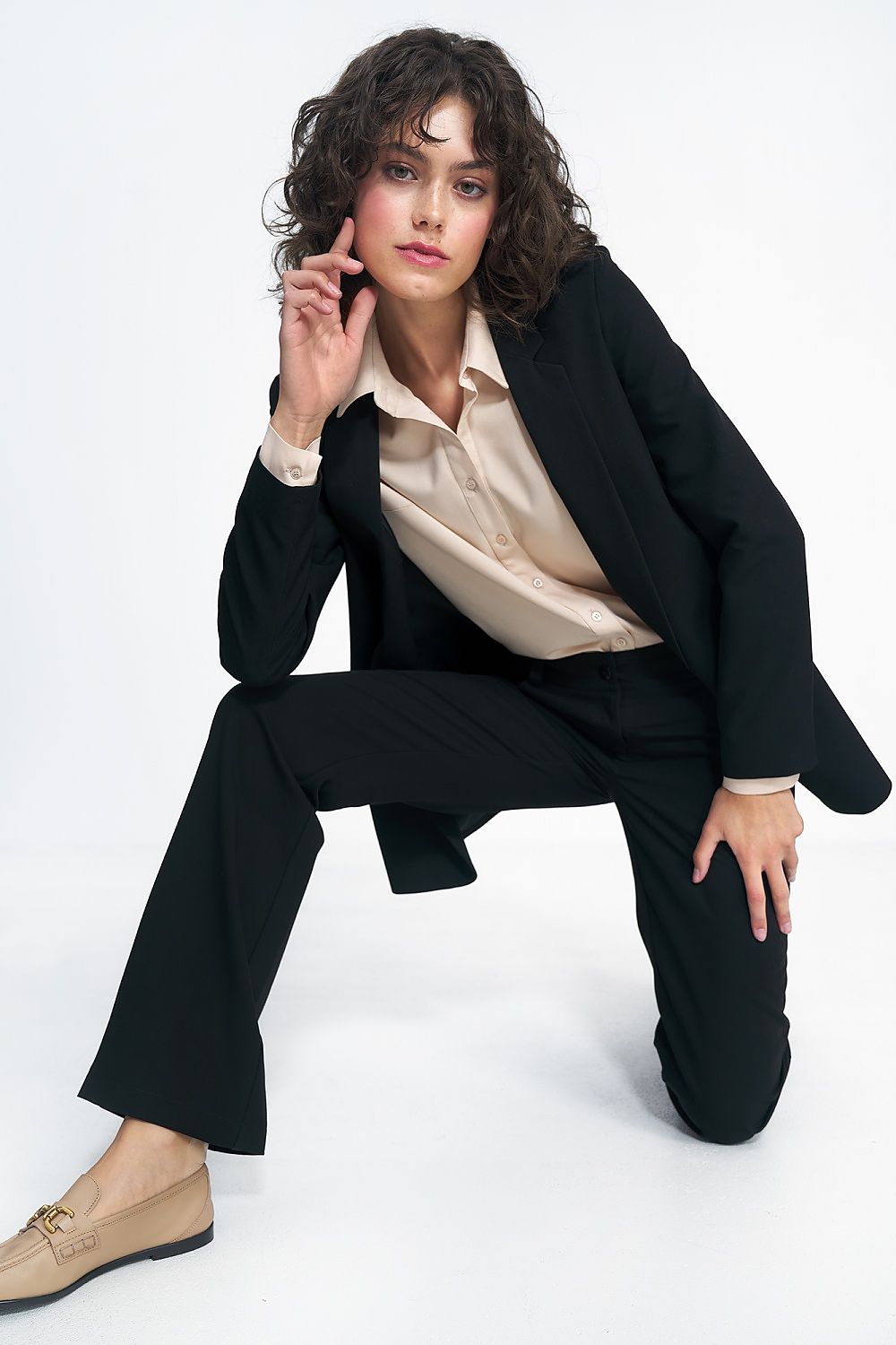 Blazer femme model 185188 Nife
