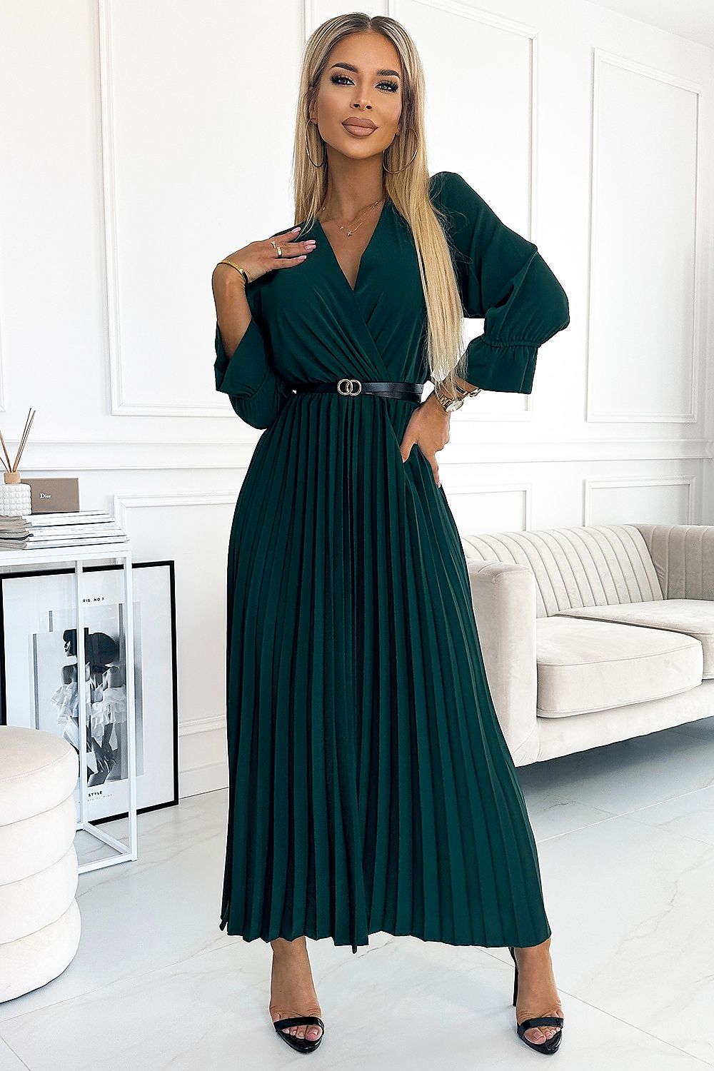 Robe de cocktail model 186305 Numoco