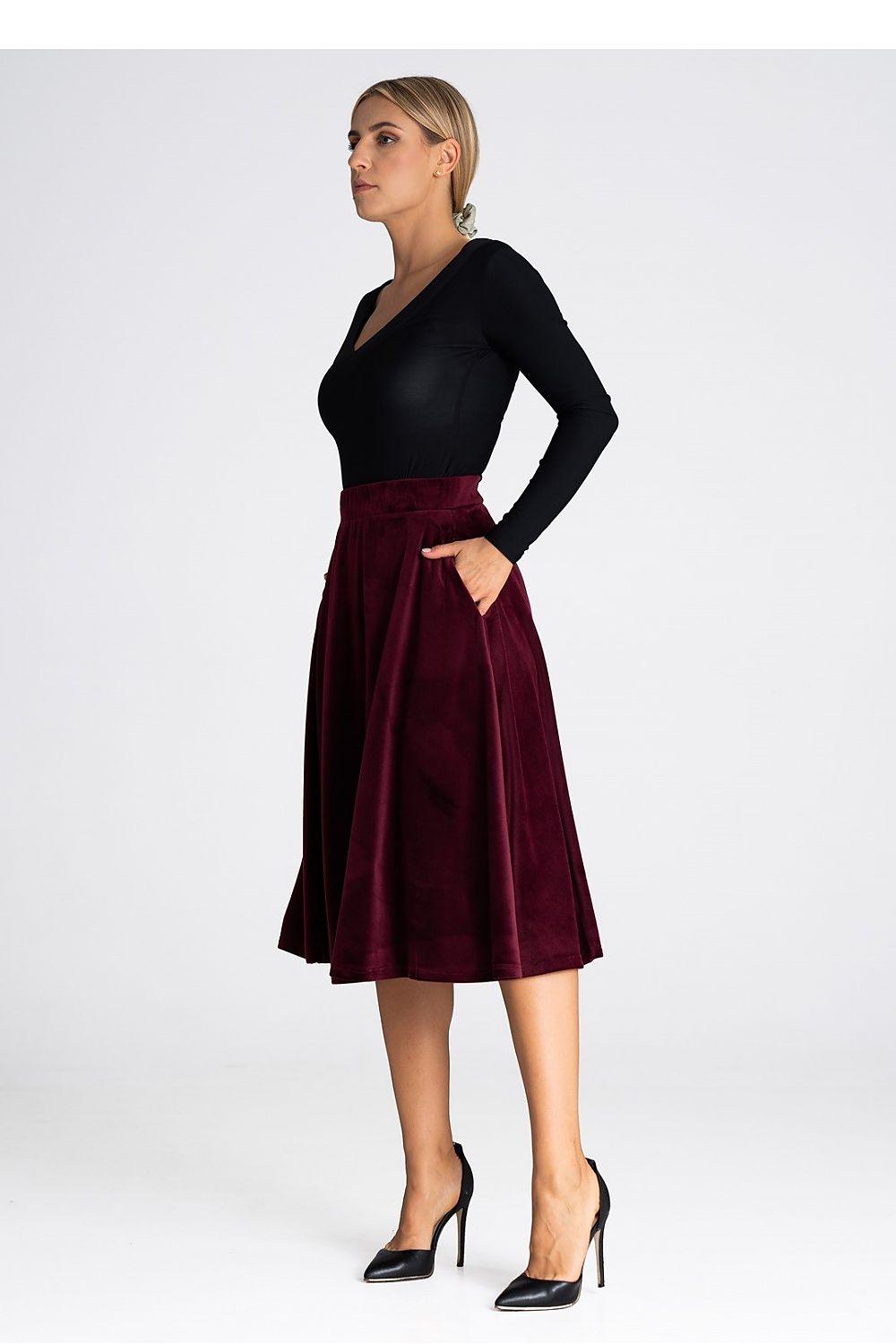  Jupe model 189285 Figl 