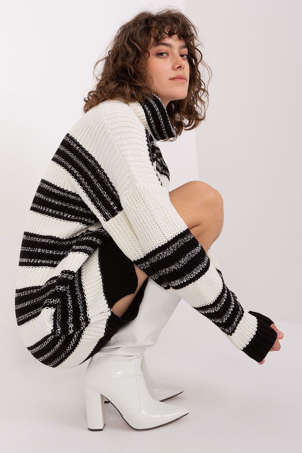  Robe de jour model 190781 Badu 