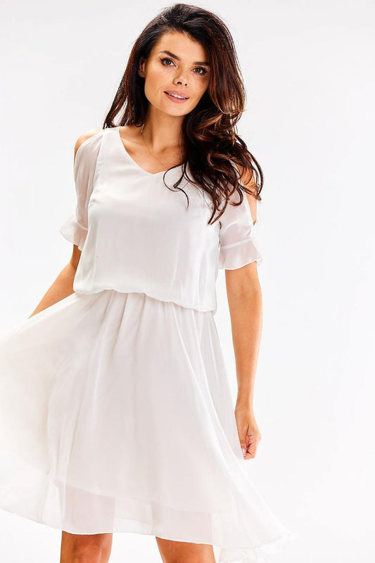  Robe de jour model 196604 awama 