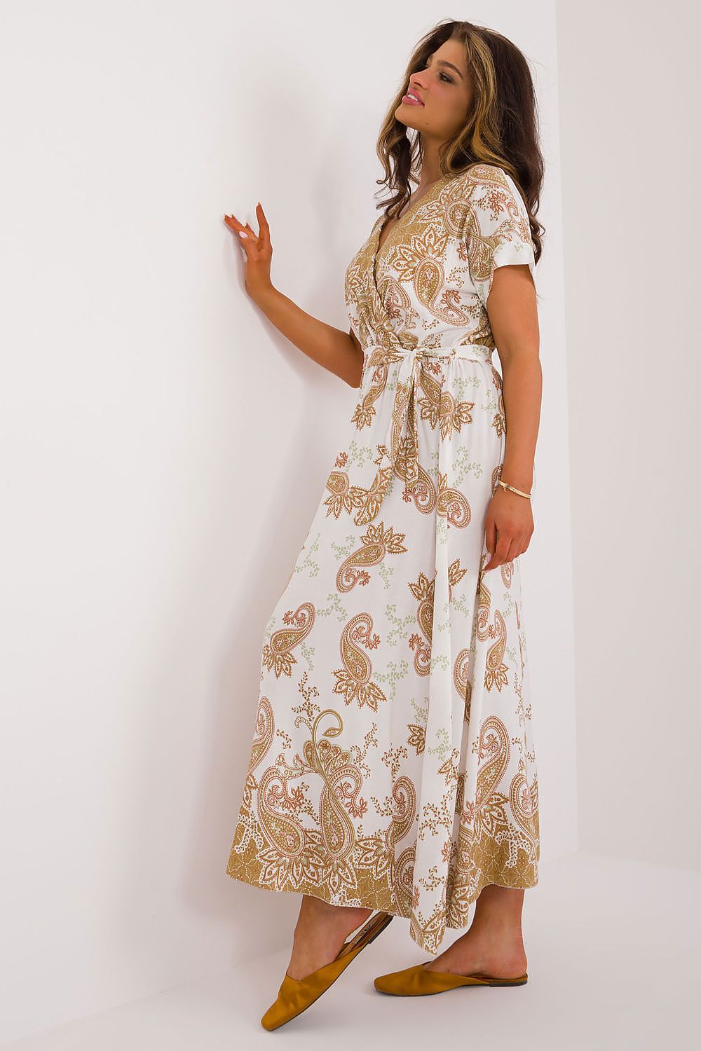  Robe de jour model 198734 Italy Moda 