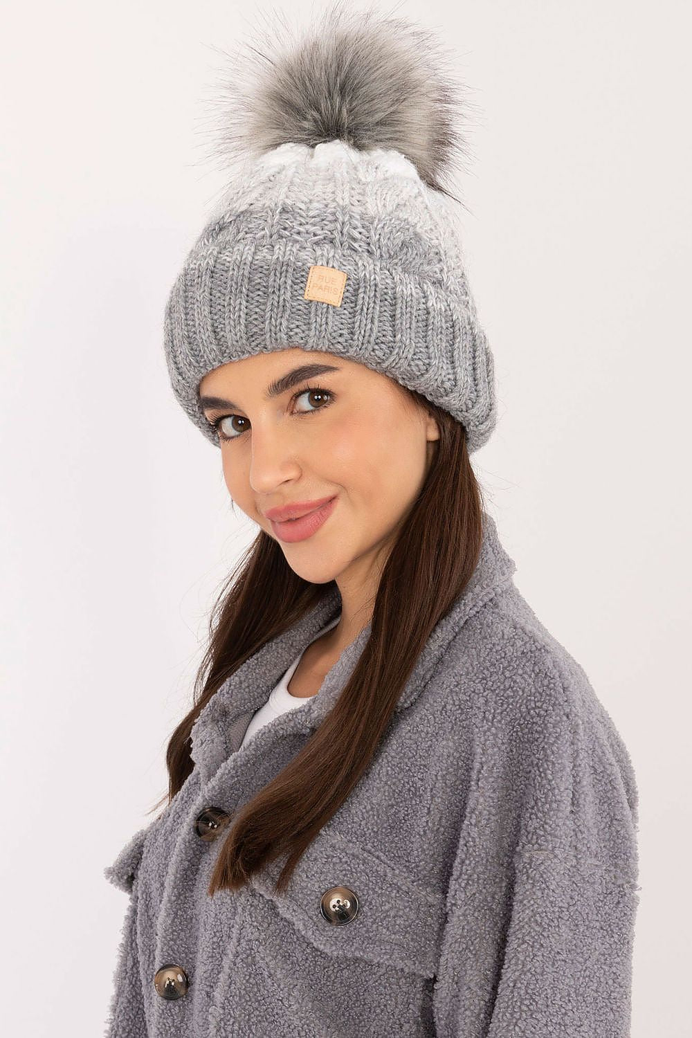  Bonnet model 201414 Rue Paris 