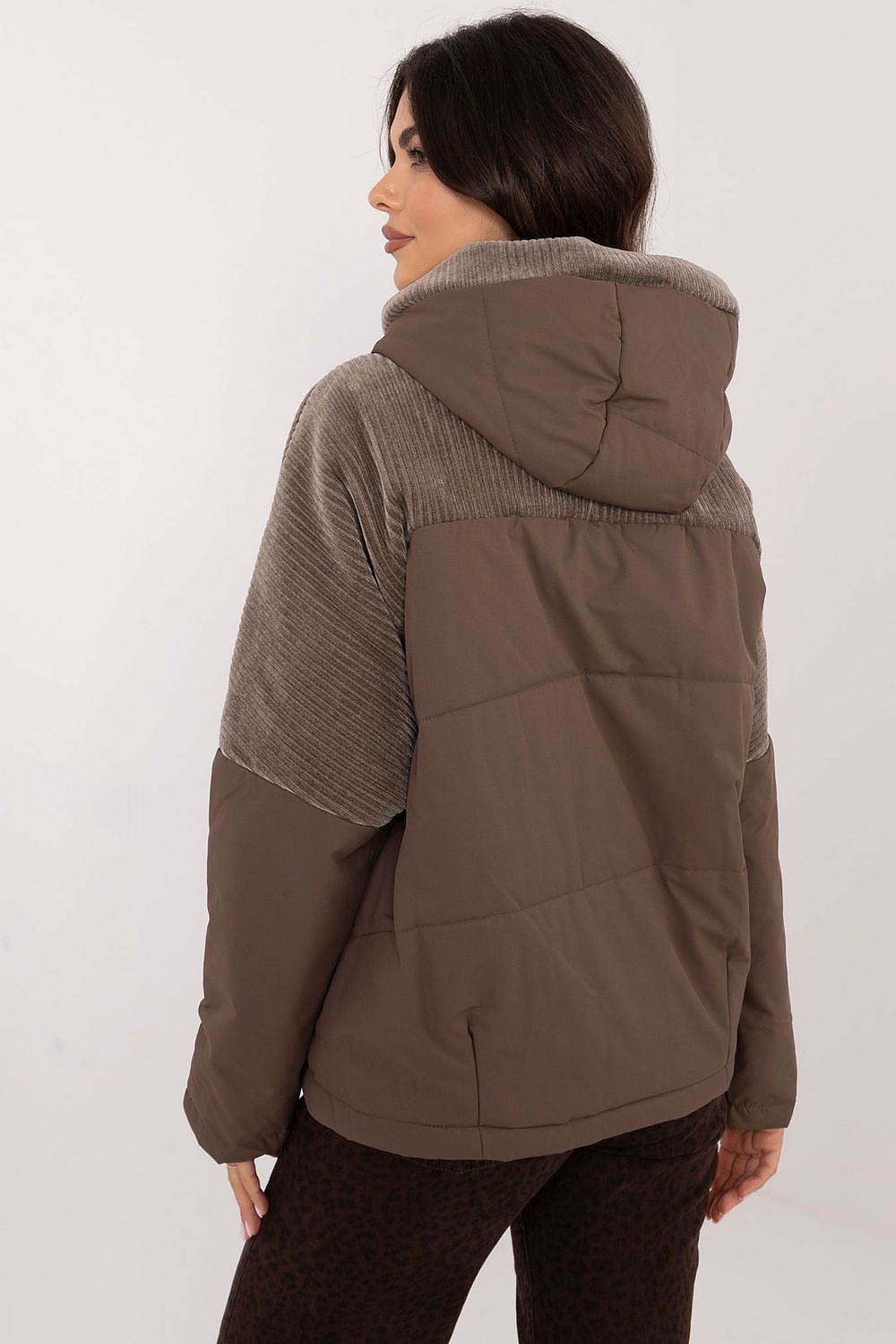  Veste model 201573 MBM 