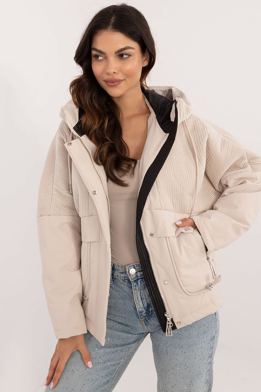  Veste model 201574 MBM 