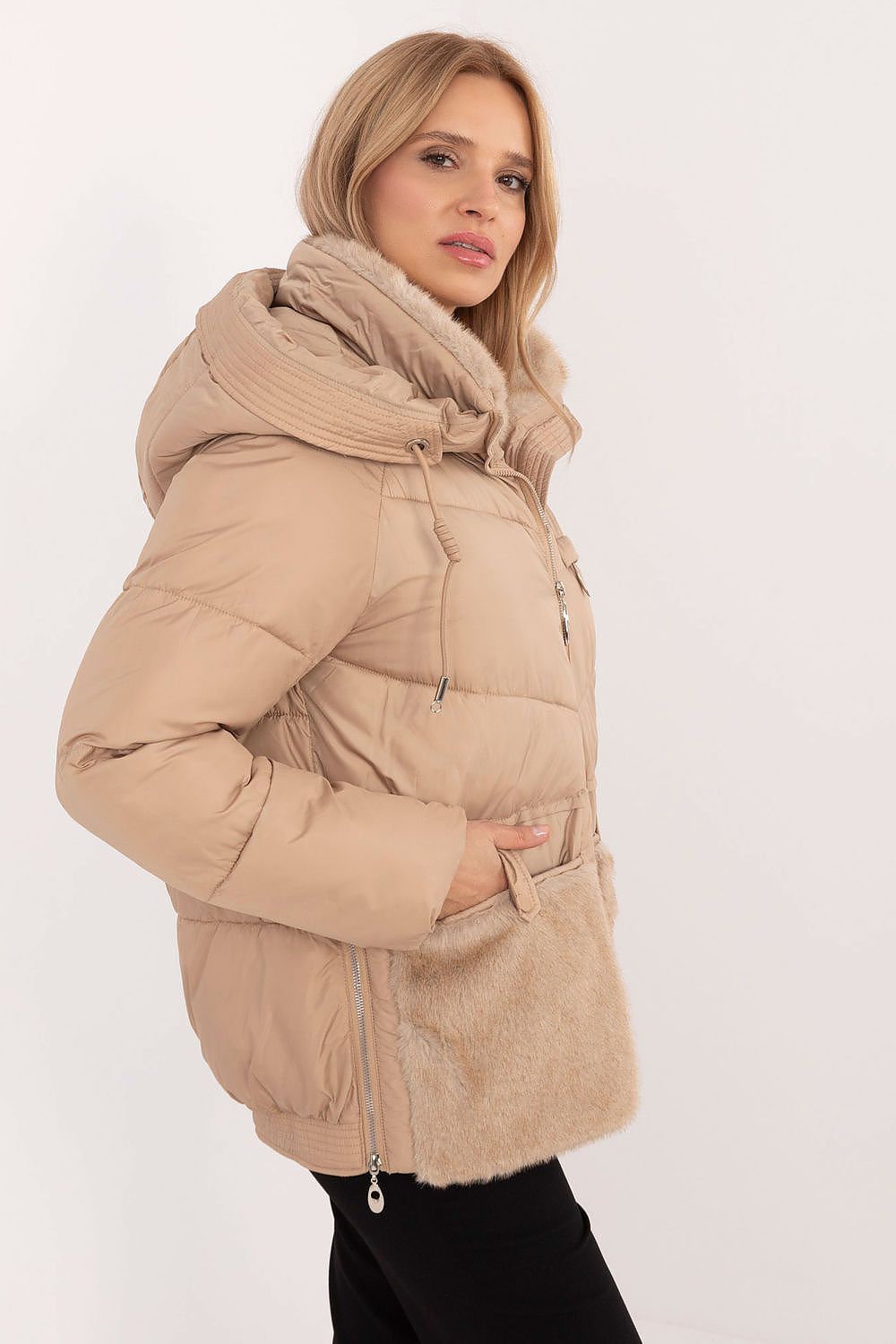  Veste model 202254 MBM 