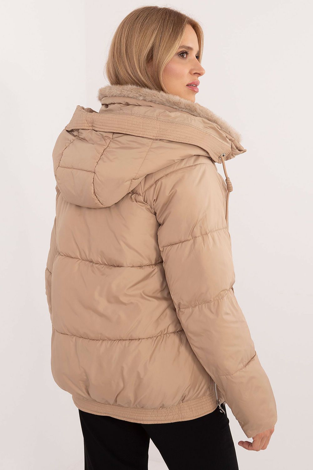  Veste model 202254 MBM 