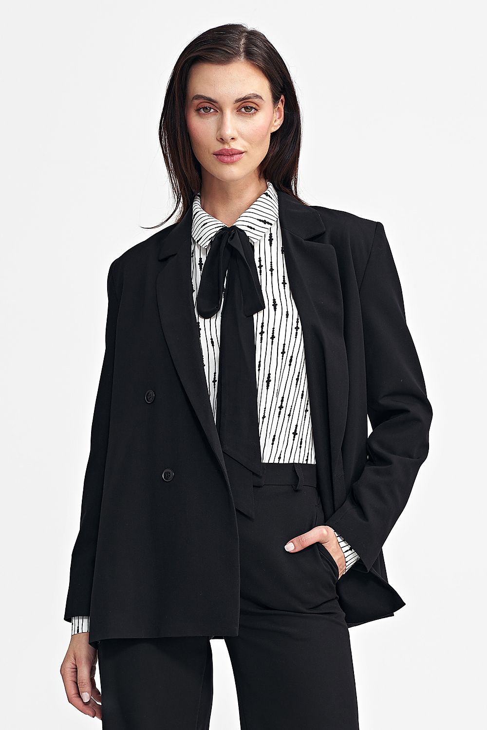  Vest model 202485 Nife 