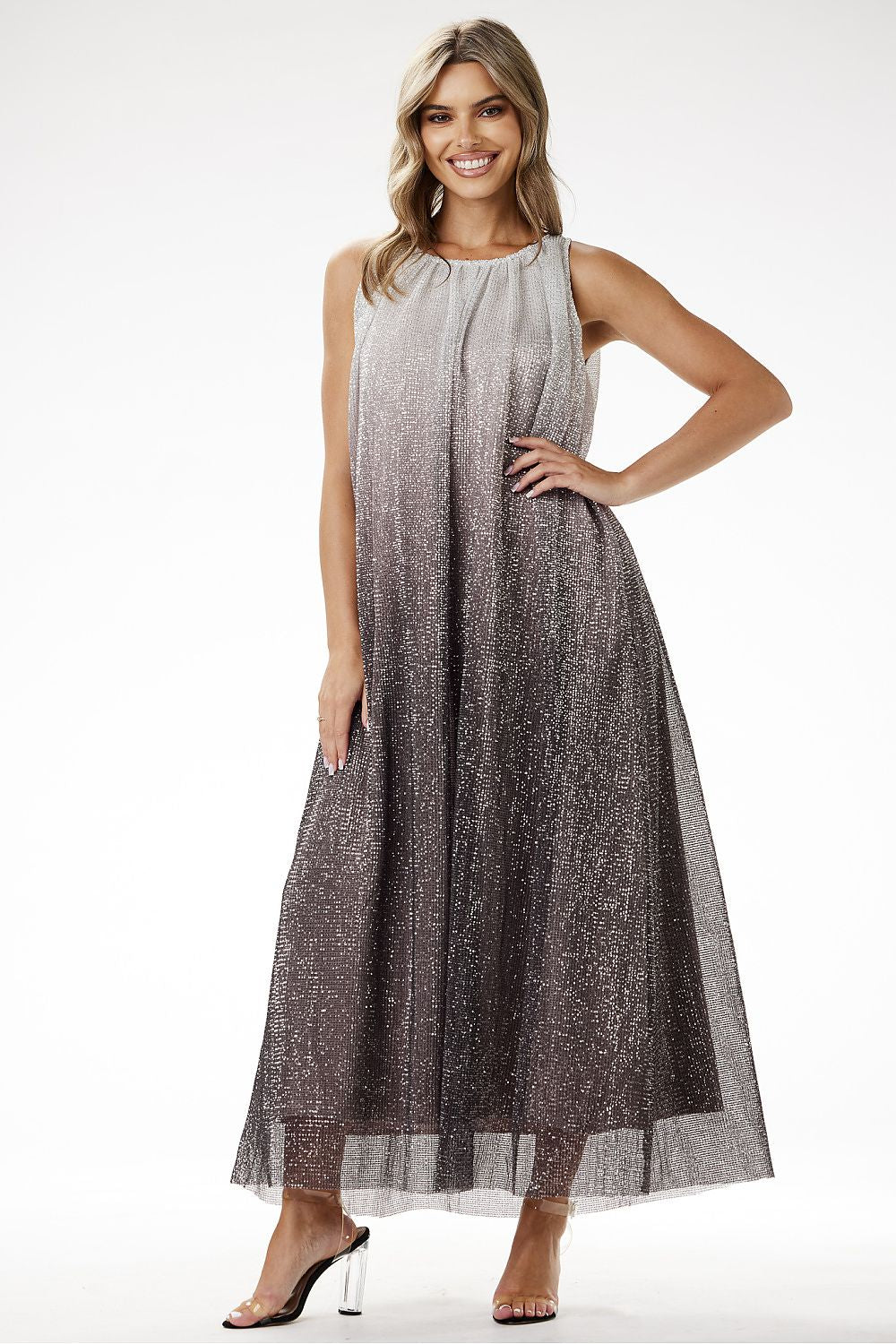  Robe longue model 204239 awama 