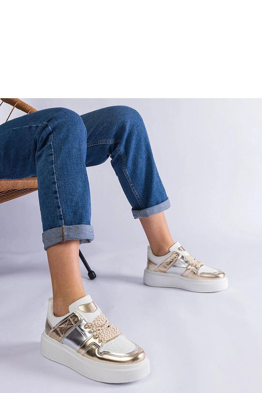  Baskets model 207116 Solea 