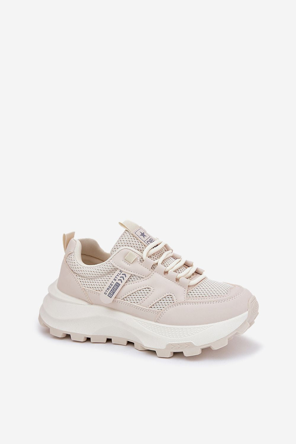  Chaussures de sport model 211335 Step in style 