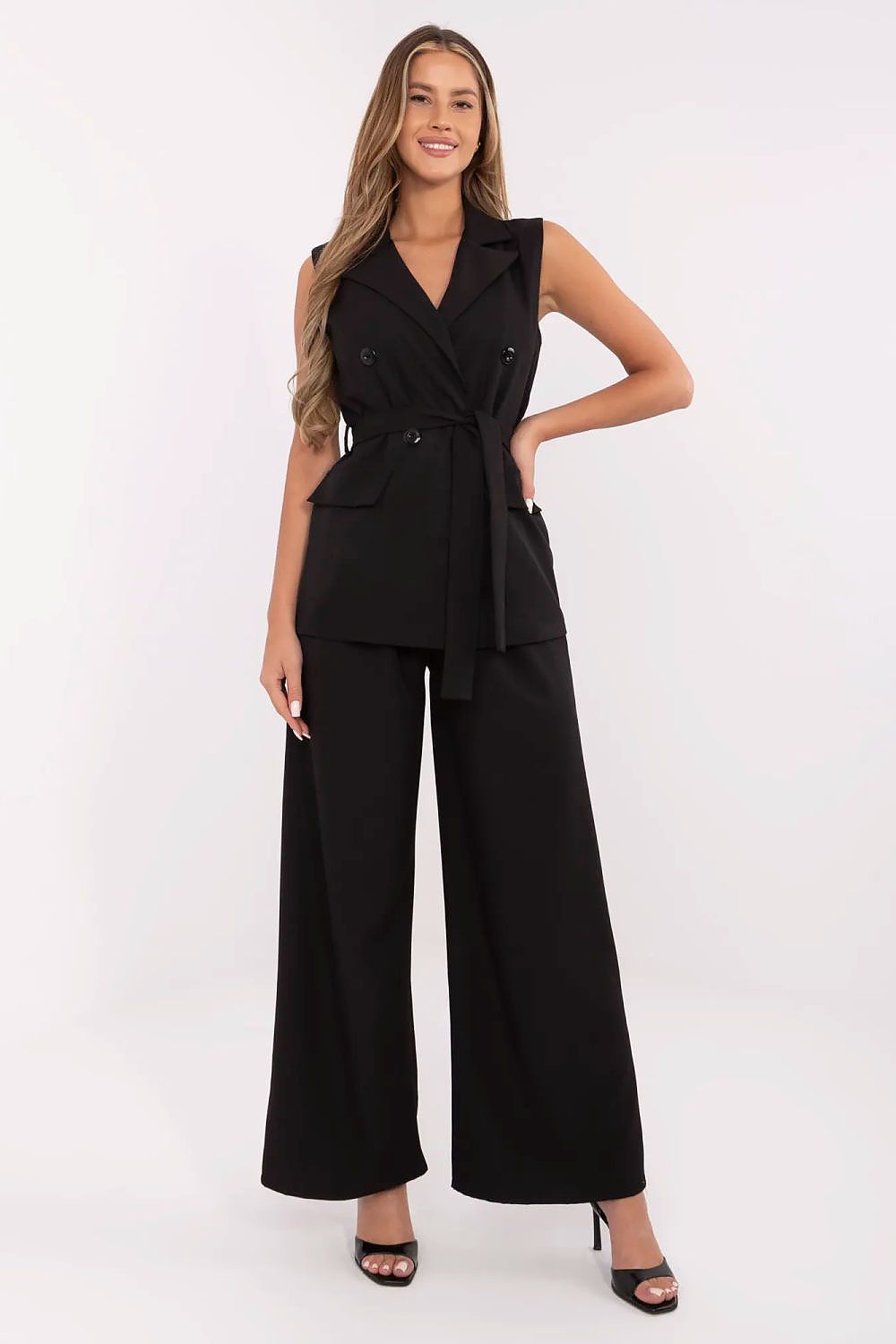  L`ensemble model 212034 Italy Moda 