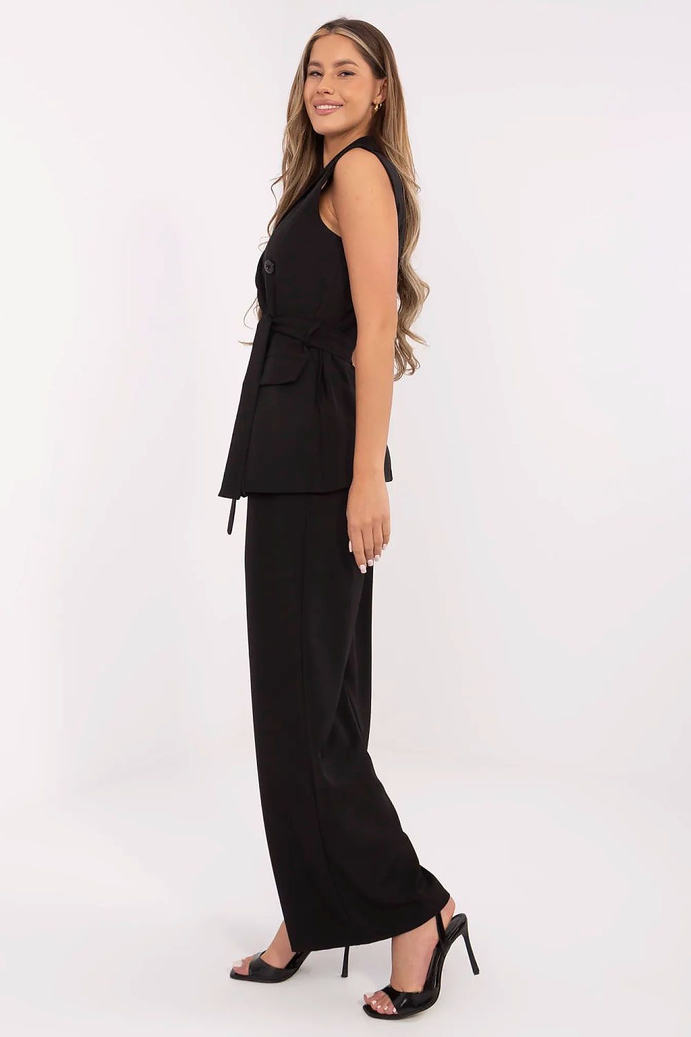  L`ensemble model 212034 Italy Moda 