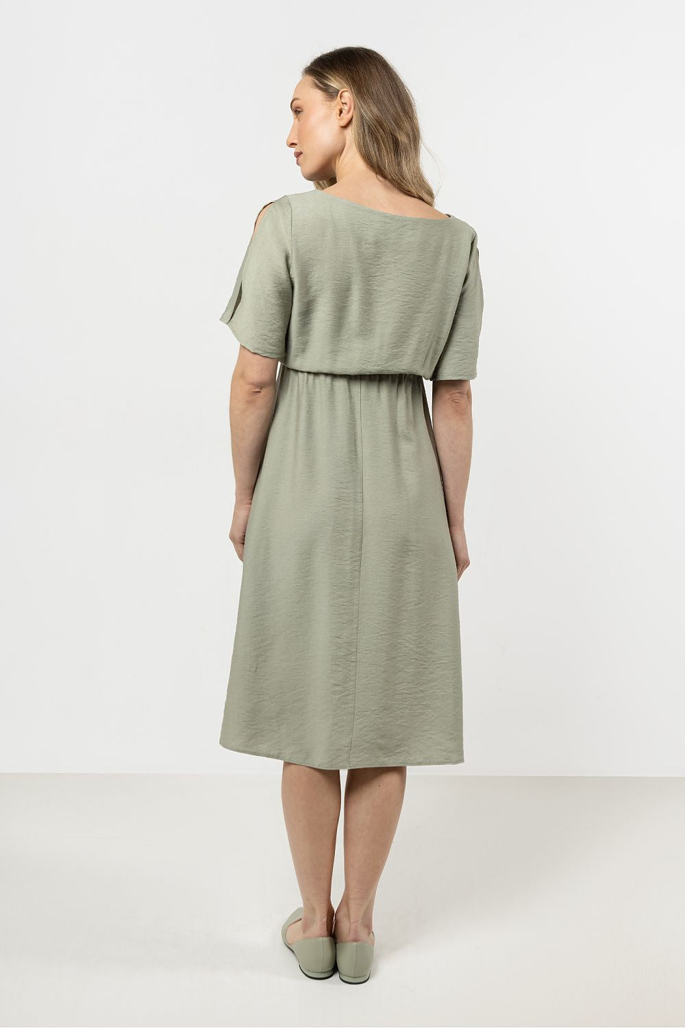  Robe de jour model 212210 awama 