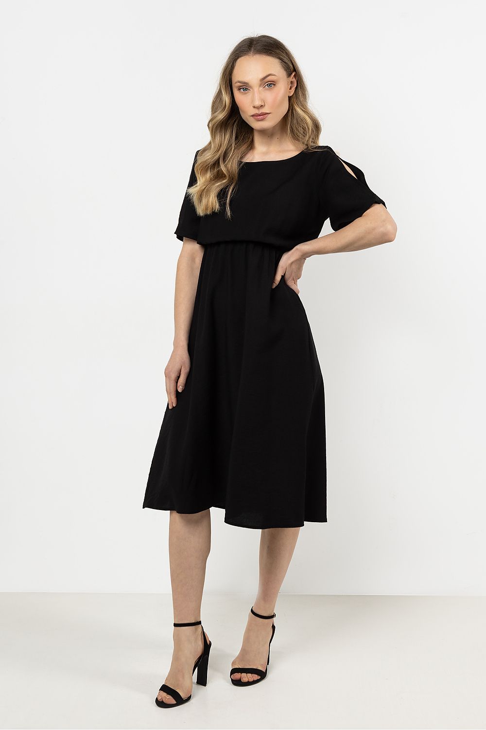  Robe de jour model 212212 awama 