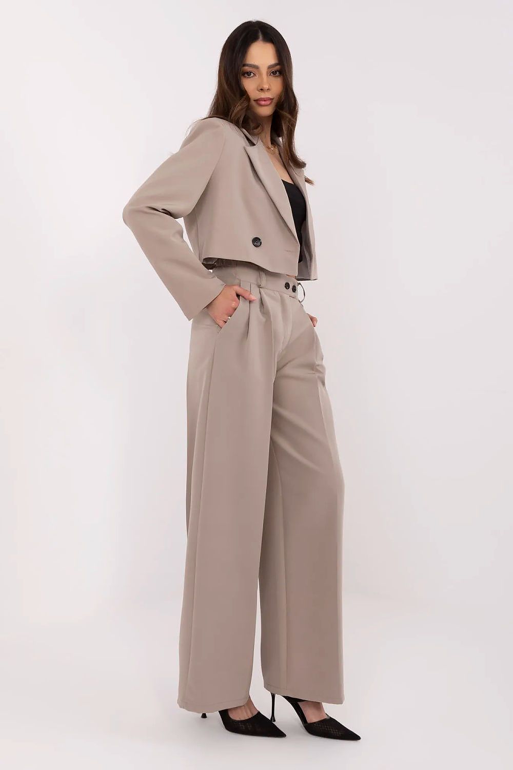  L`ensemble model 212271 Italy Moda 