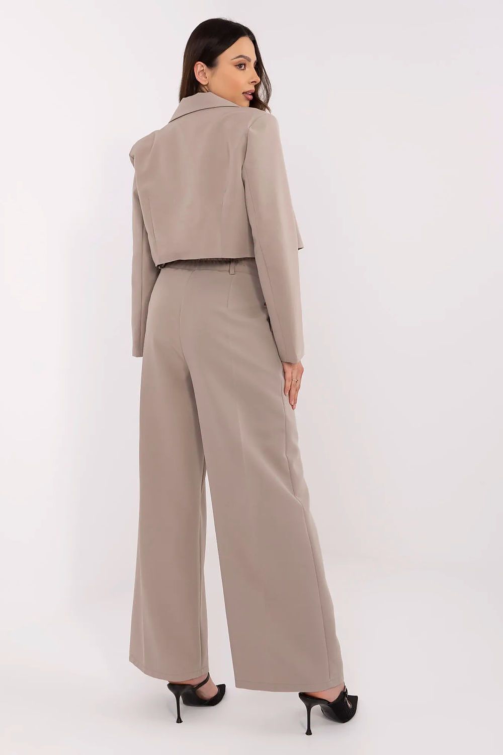  L`ensemble model 212271 Italy Moda 