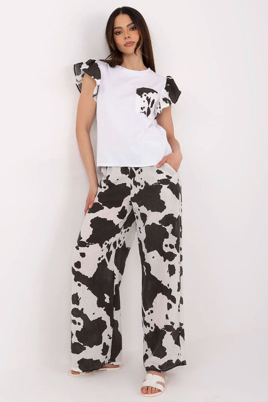  L`ensemble model 212521 Italy Moda 