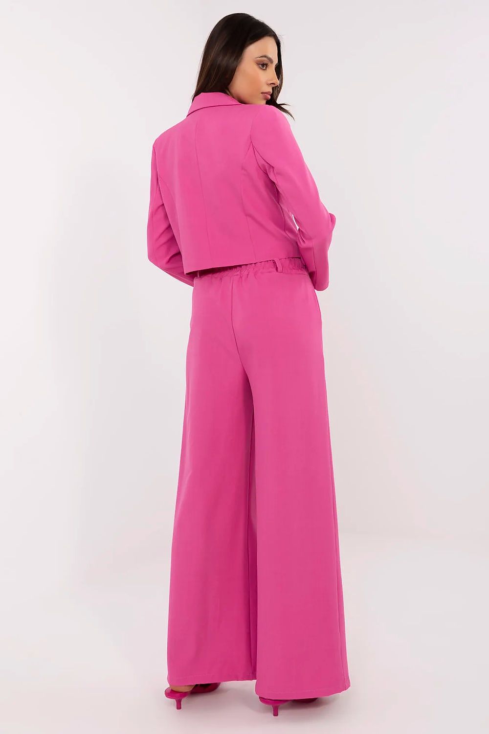  L`ensemble model 212528 Italy Moda 