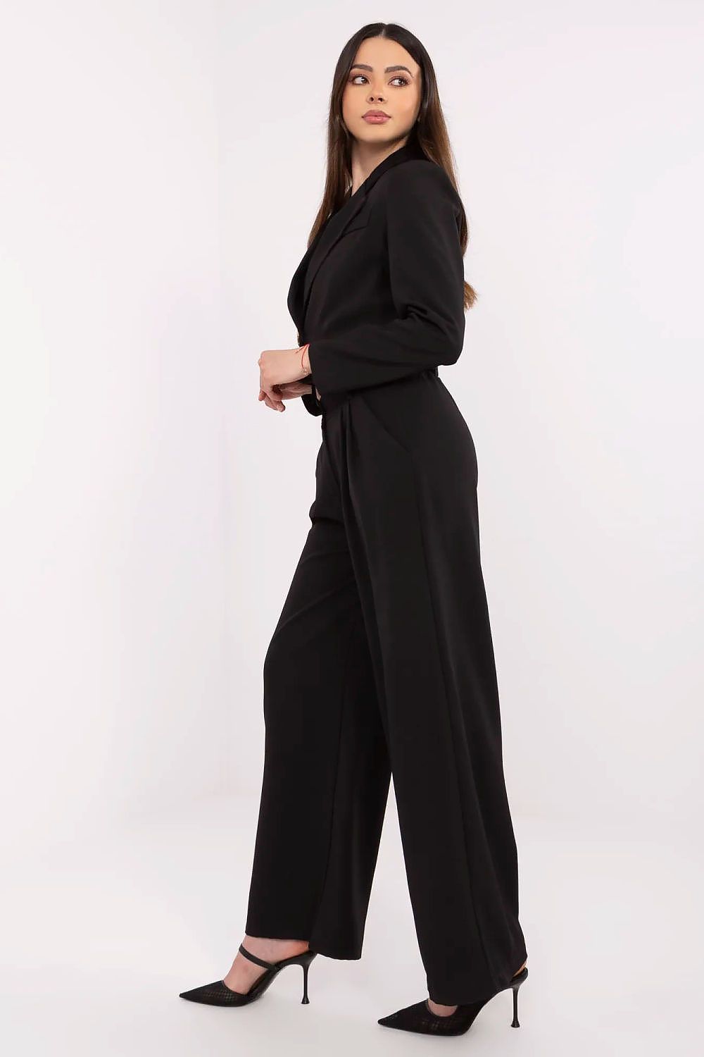  L`ensemble model 212529 Italy Moda 