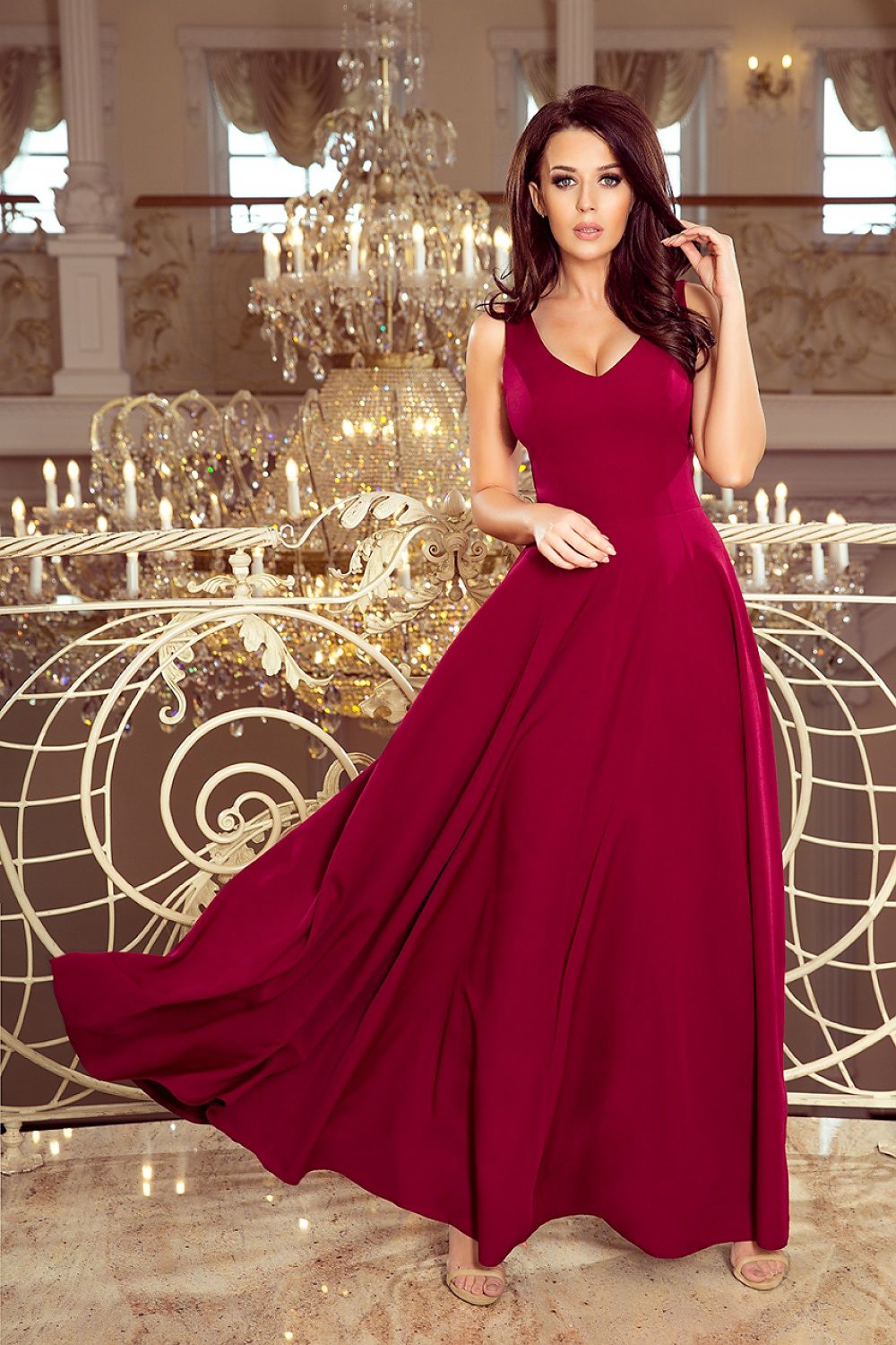  Robe longue model 131669 Numoco 