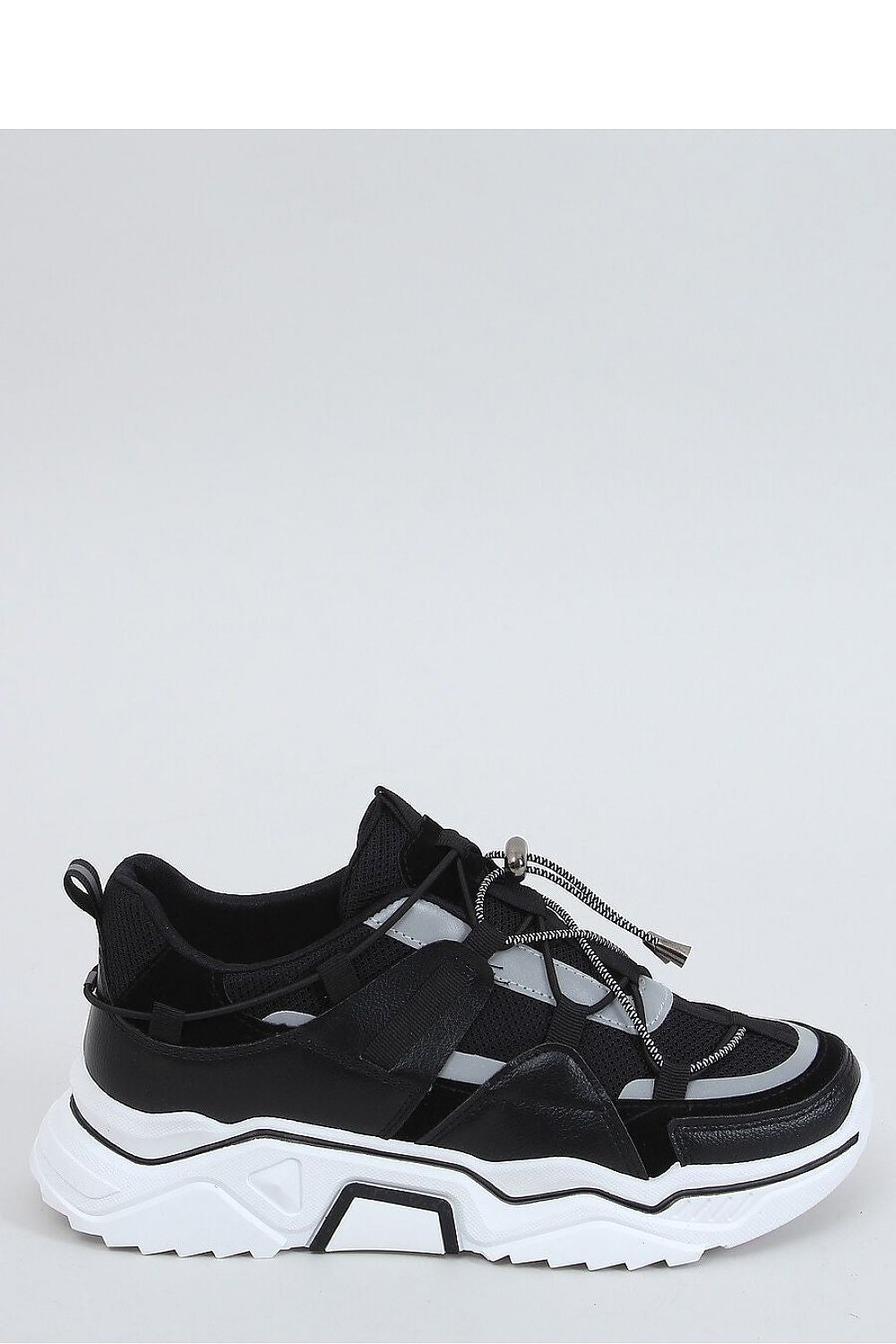  Chaussures de sport model 153135 Inello 