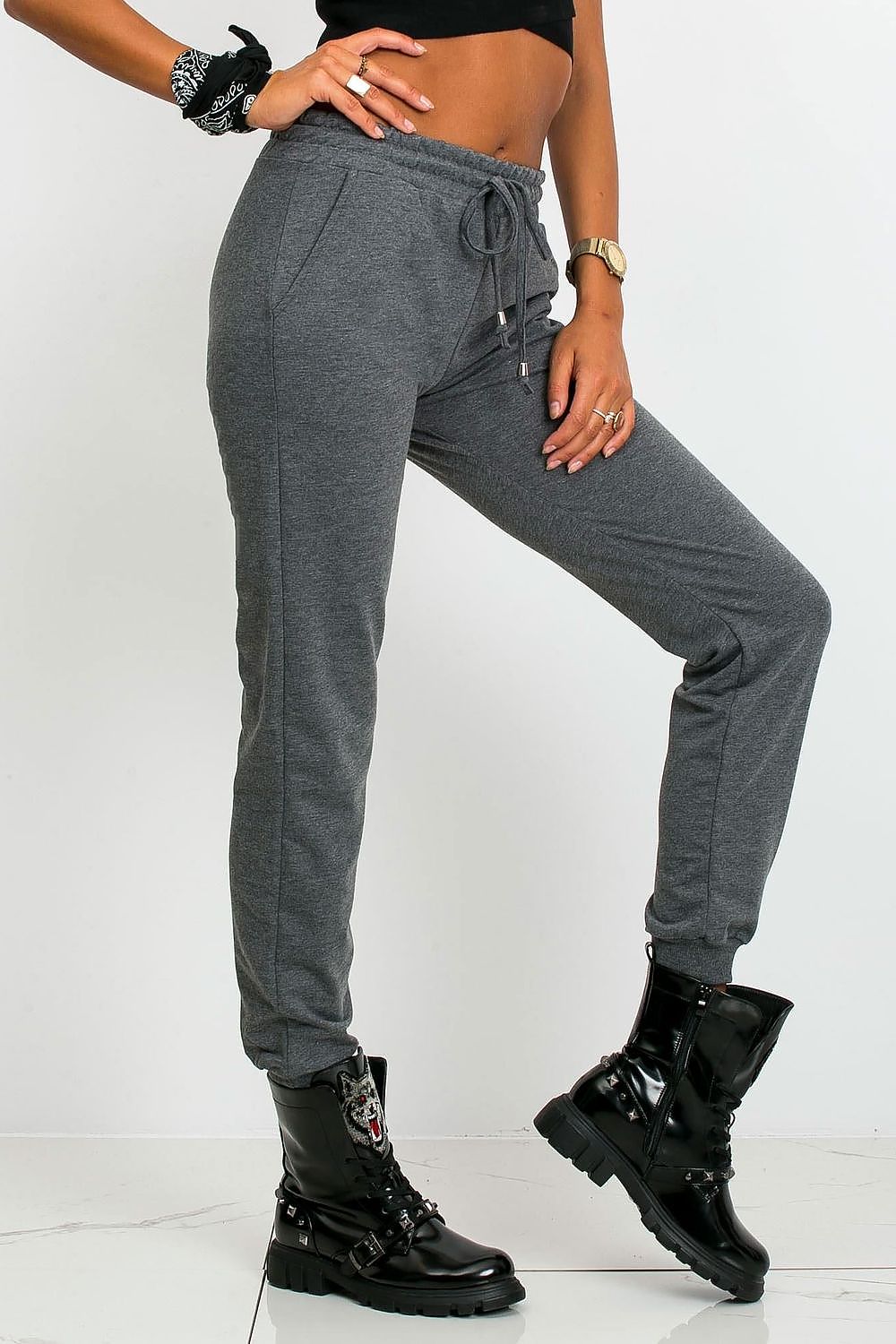  Pantalon survêtement model 161325 BFG 