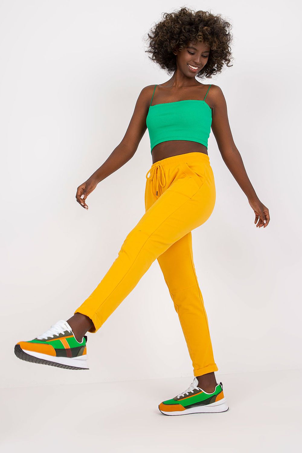  Pantalon survêtement model 166017 BFG 