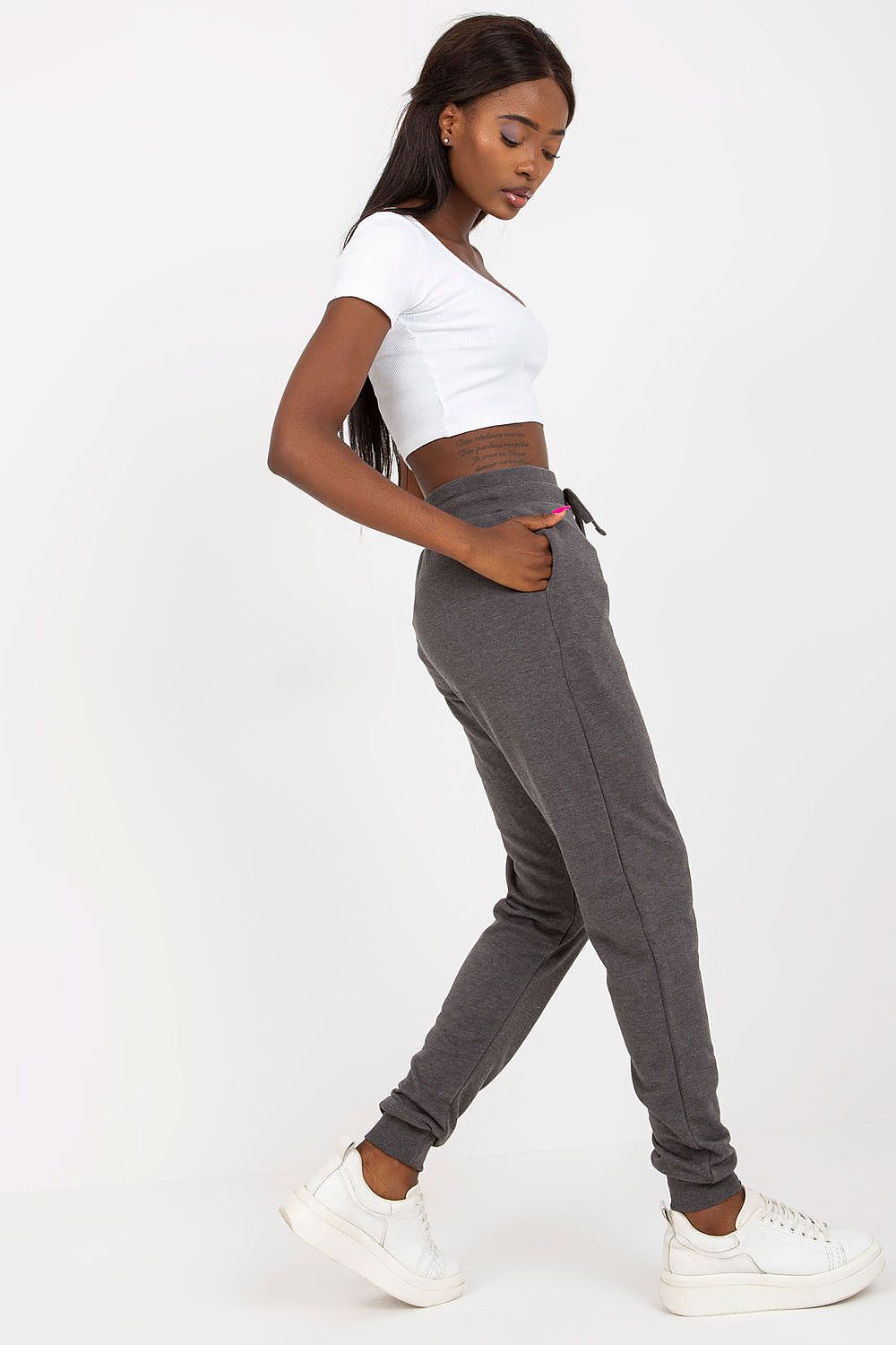  Pantalon survêtement model 169715 BFG 