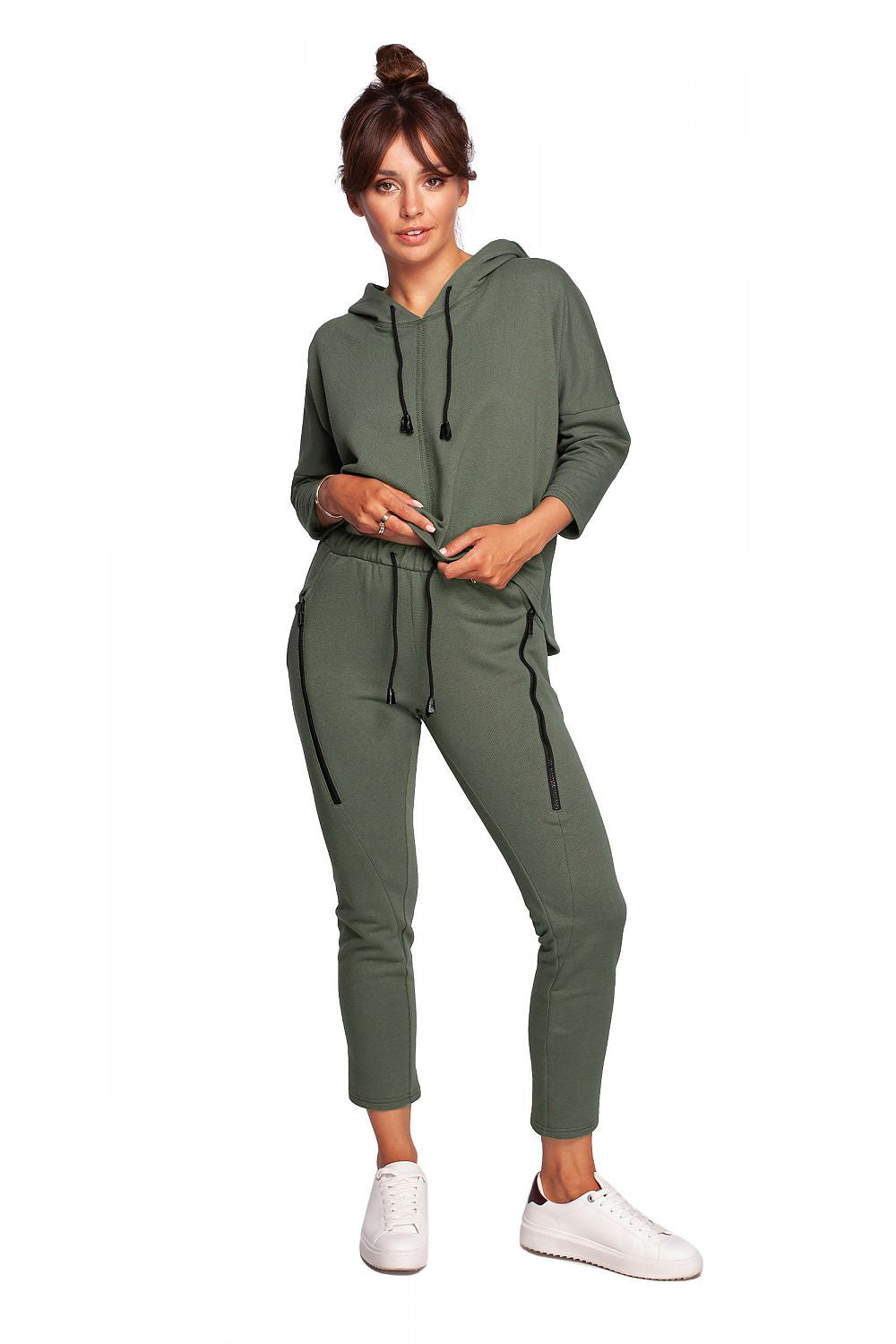  Pantalon survêtement model 170194 BeWear 