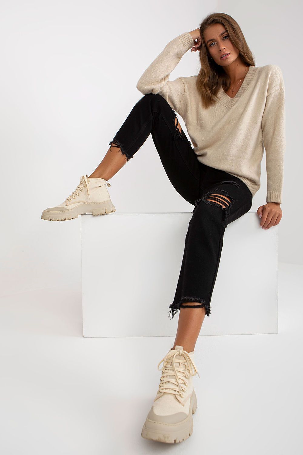  Chandail model 170357 Rue Paris 