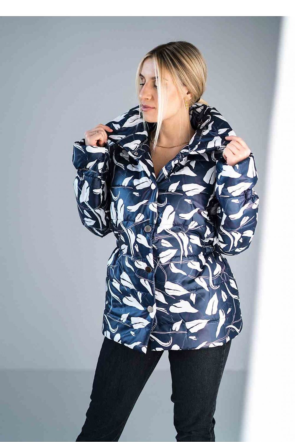  Veste model 174066 Figl 