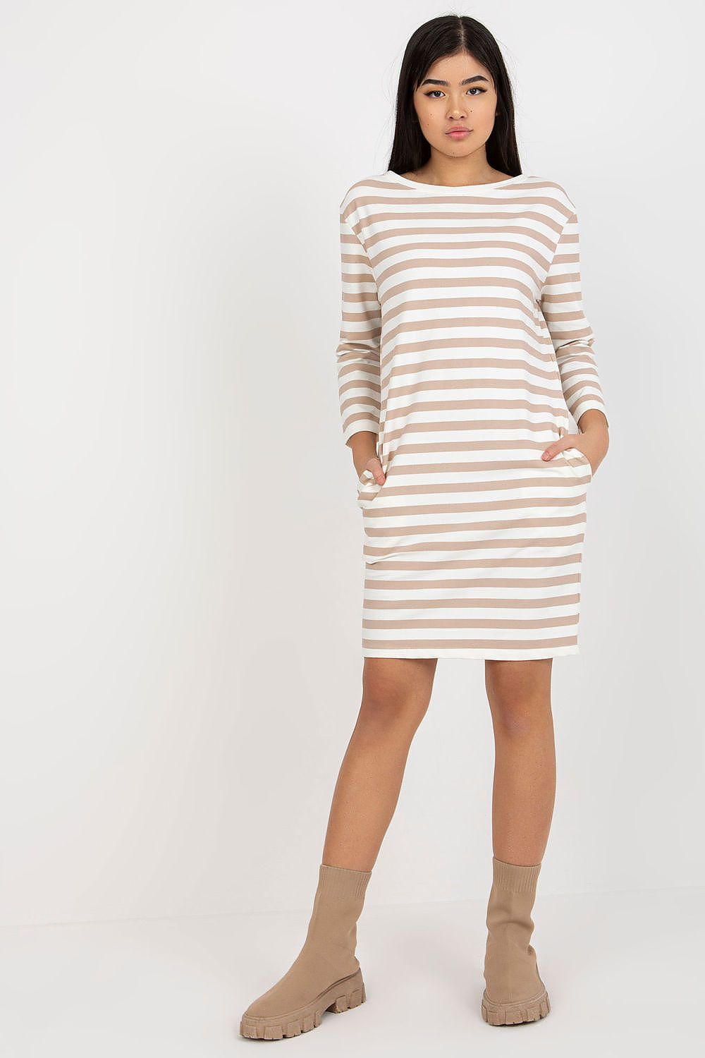  Robe de jour model 175113 Rue Paris 