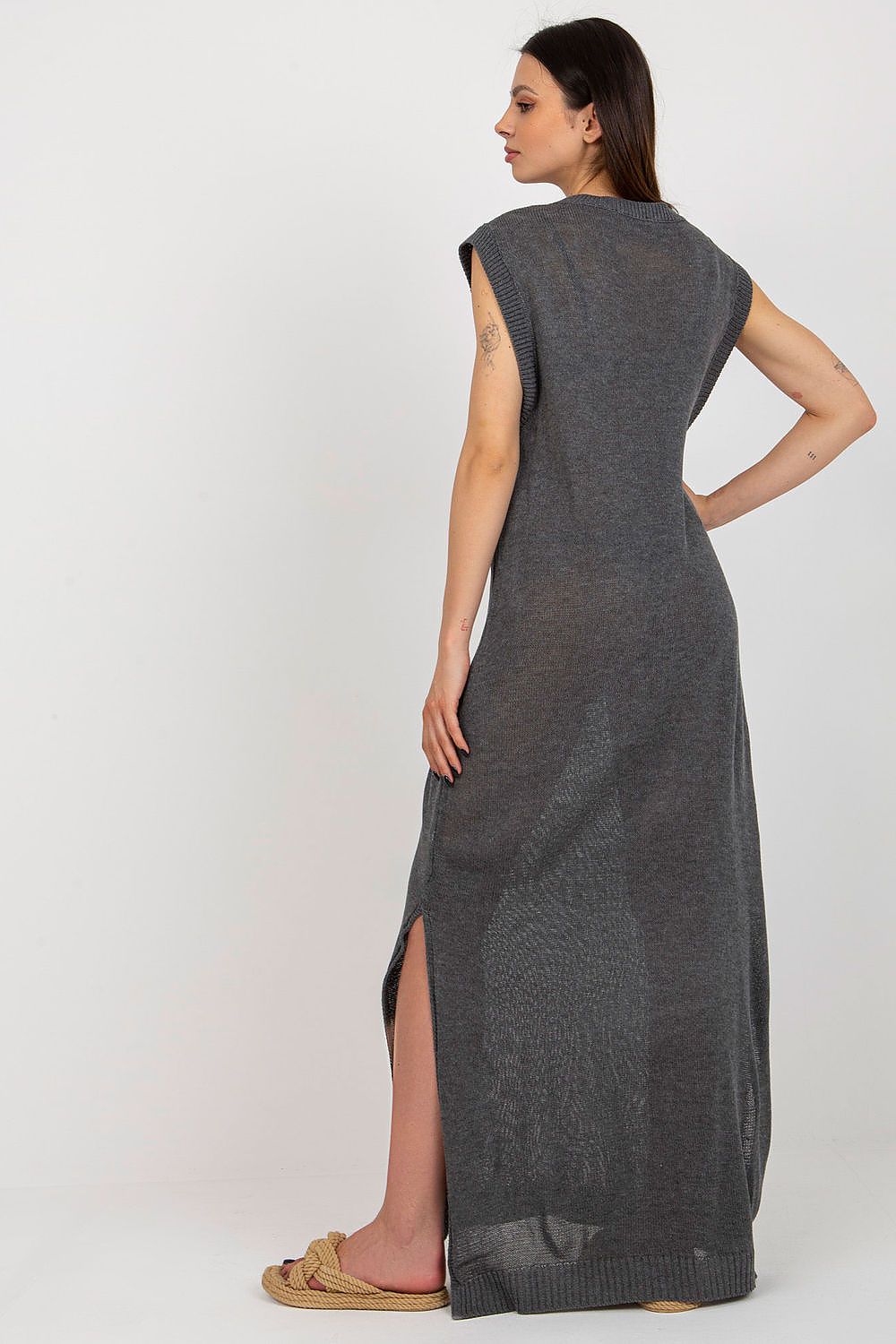  Robe de plage model 181534 Badu 