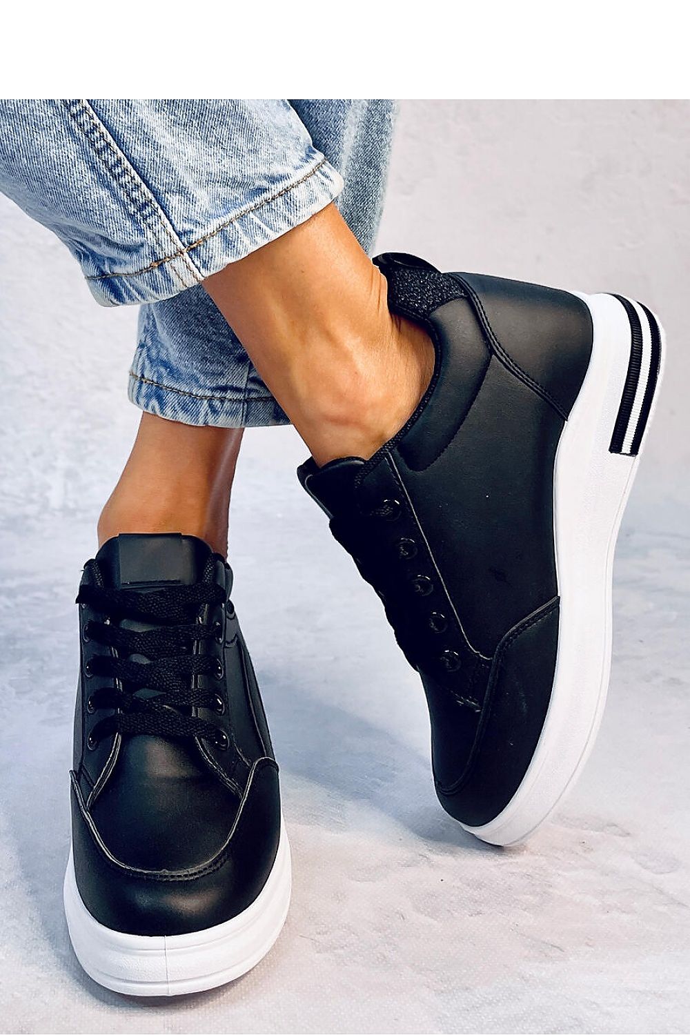  Chaussures de sport model 184363 Inello 