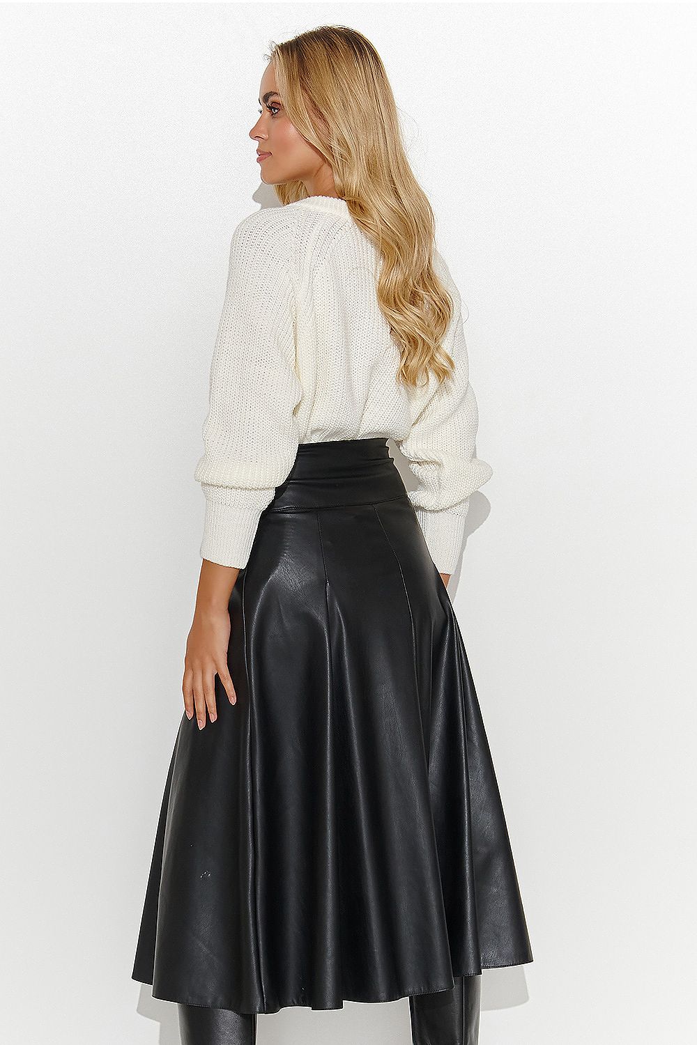  Jupe model 184812 Makadamia 